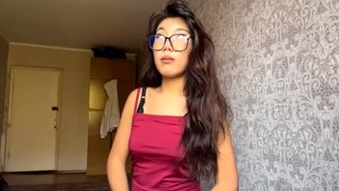 Snapshot of chantaycefalo chatting on 10.23.25 Ayano online show from 10.23.25