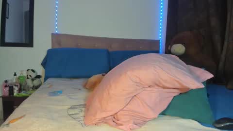 Snapshot of chantellebony chatting on 03.14.26 chantellebony online show from 03.14.26