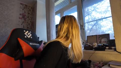 Nancy online show from 11.21.25