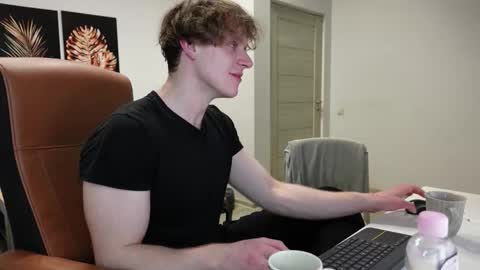 CHARLES DREAMS online show from 03.14.26