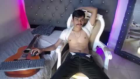 Snapshot of charlie_cock_ chatting on 09.14.25 Charlie online show from 09.14.25