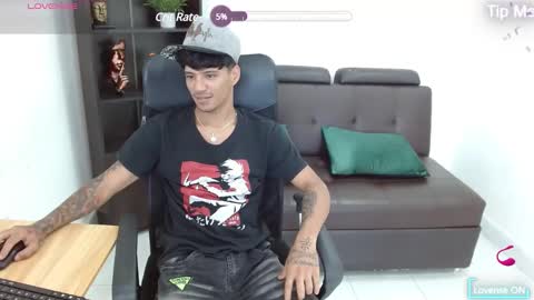 Snapshot of charlie_oconnor chatting on 01.26.25 Charlie oconnor online show from 01.26.25