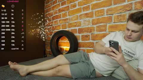 Snapshot of charlie_smiley chatting on 02.17.26 Charlie Smiley online show from 02.17.26