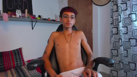 Snapshot of charlieerusso chatting on 12.05.24 Charles Russo online show from 12.05.24