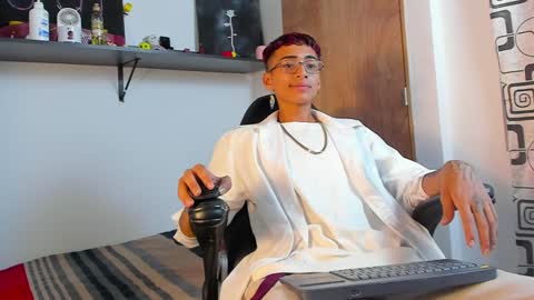 Snapshot of charlieerusso chatting on 12.14.24 Charles Russo online show from 12.14.24