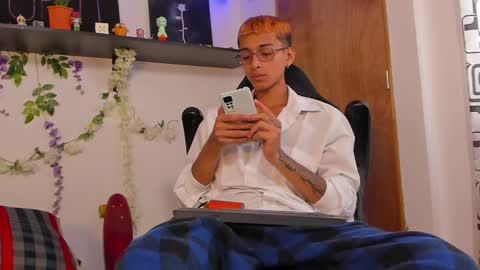 Snapshot of charlieerusso chatting on 01.23.25 Charles Russo online show from 01.23.25