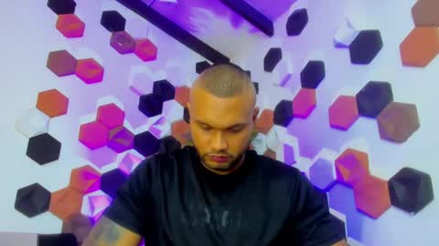 Snapshot of charliegrifinx chatting on 05.25.26 CharlieGrifinX online show from 05.25.26