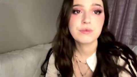 Freya online show from 02.04.26