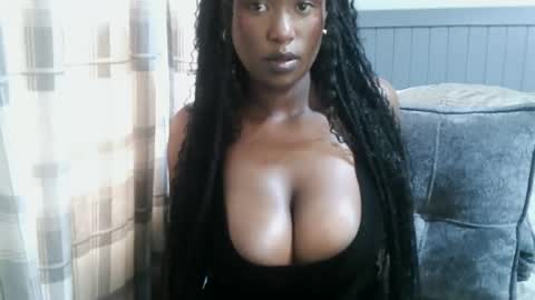 Snapshot of charllette chatting on 06.16.26 charllette online show from 06.16.26