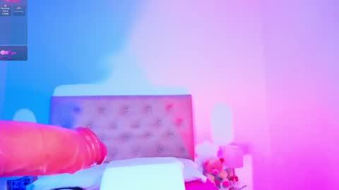 Snapshot of charlootteevans chatting on 01.22.25 Charloott Evans online show from 01.22.25