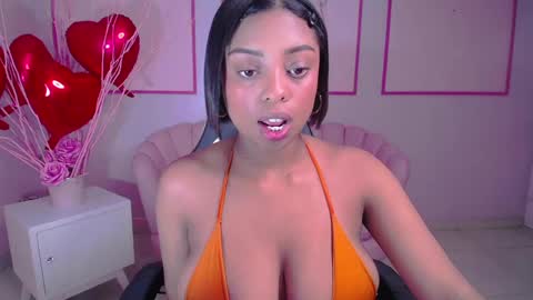 Snapshot of charlote_fun_a chatting on 02.17.25 Charlote online show from 02.17.25