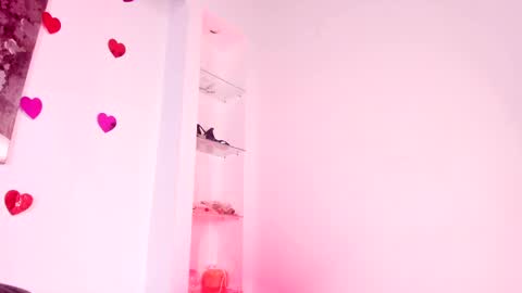 Snapshot of charlote_zc_ chatting on 02.15.25 Charlote online show from 02.15.25