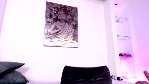 Snapshot of charlote_zc_ chatting on 03.08.25 Charlote online show from 03.08.25