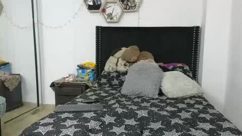 charlotte_027 online show from 02.11.25