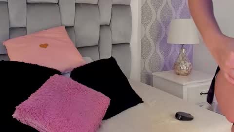   Charlotte  online show from 10.22.25