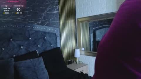 charlotte online show from 02.10.26