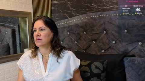 charlotte online show from 04.06.26