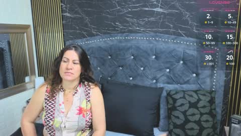 charlotte online show from 04.11.26