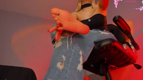 charlotte  grey online show from 04.04.26