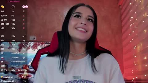 Snapshot of charlotte_greys chatting on 02.18.25 Charlotte online show from 02.18.25