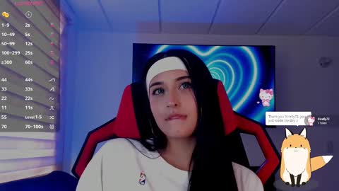 Snapshot of charlotte_greys chatting on 09.18.25 Charlotte online show from 09.18.25