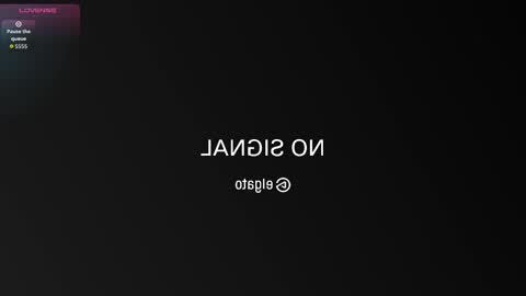 Snapshot of charlotte_harriz chatting on 09.22.25 Charlotte online show from 09.22.25