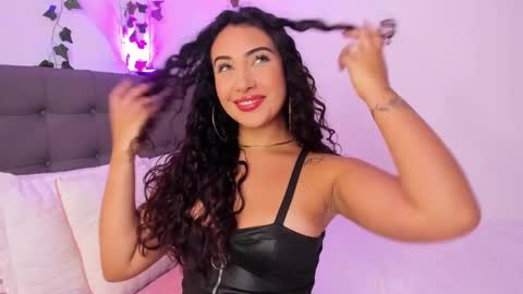 Charlotte james online show from 03.02.25