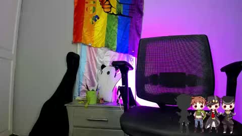 Charlie  online show from 11.12.25