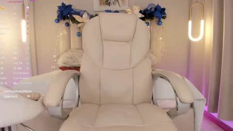 Charlotte online show from 12.24.24