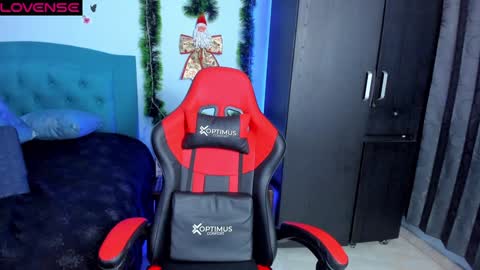 Natalia online show from 12.15.24