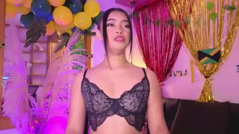 Snapshot of charlotteg18 chatting on 04.21.26 Charlote online show from 04.21.26