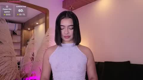 Snapshot of charlotteg18 chatting on 05.12.26 Charlote online show from 05.12.26