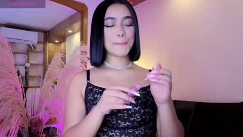 Snapshot of charlotteg18 chatting on 05.25.26 Charlote online show from 05.25.26