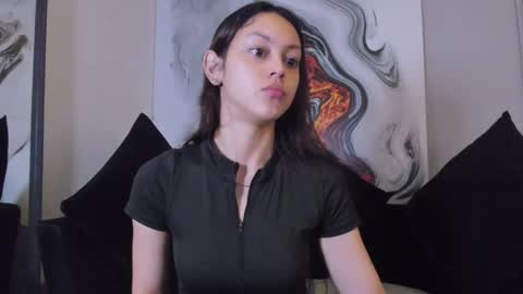 Snapshot of charlottegray_1 chatting on 11.19.25 charlottegray_1 online show from 11.19.25