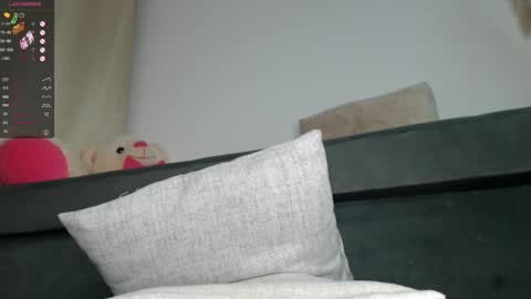 charlottehorny1 online show from 01.12.25