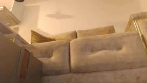 charlottehorny1 online show from 02.18.25