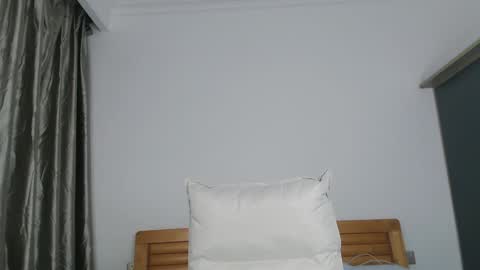 Charlotte online show from 12.23.24