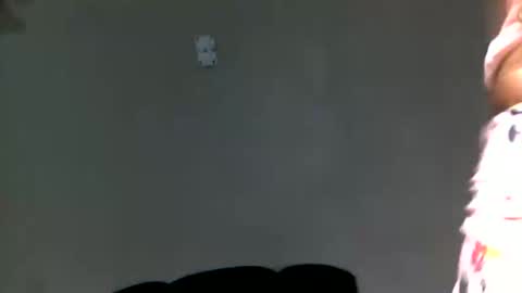 charlottequeen_21 online show from 04.16.26