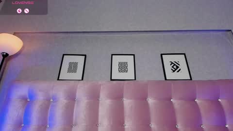 Snapshot of charlotterussel chatting on 12.10.24 charlotterussel online show from 12.10.24