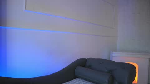 Snapshot of charlotterusso chatting on 11.08.25 Lauren Rus online show from 11.08.25