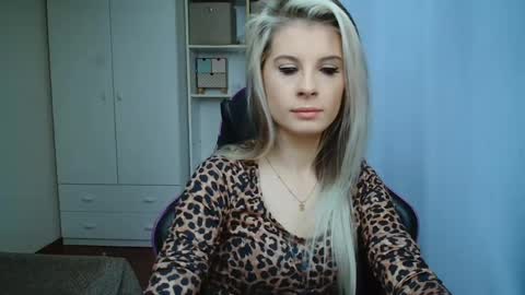CharlotteXGold online show from 05.19.26