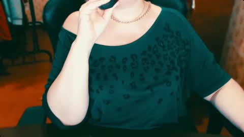 CharlotteXTasty online show from 03.06.25