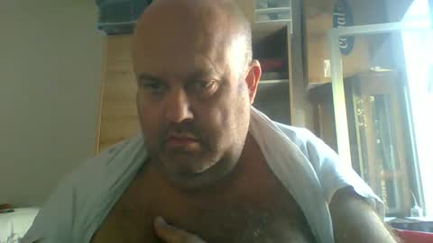 Snapshot of charlypalgar chatting on 09.30.25 charly online show from 09.30.25