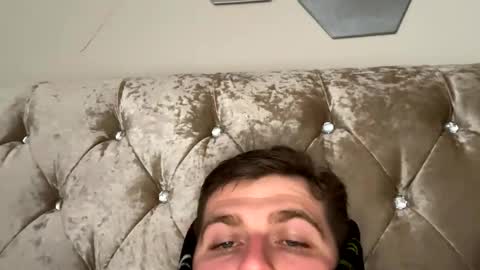 charmerboi2 online show from 04.25.26