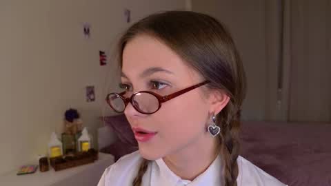 Kaylee online show from 09.20.25