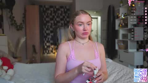 Snapshot of charming_daisy chatting on 11.16.25 my fansly Charming daisy My Wishlist for new toys online show from 11.16.25