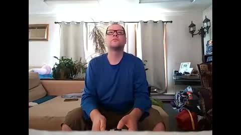 Snapshot of charmingatom chatting on 03.22.26 charmingatom online show from 03.22.26