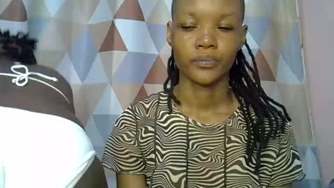 Snapshot of charmingdime chatting on 04.27.26 charmingdime online show from 04.27.26