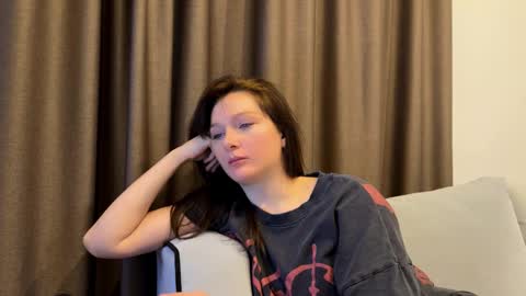 katie online show from 02.12.26