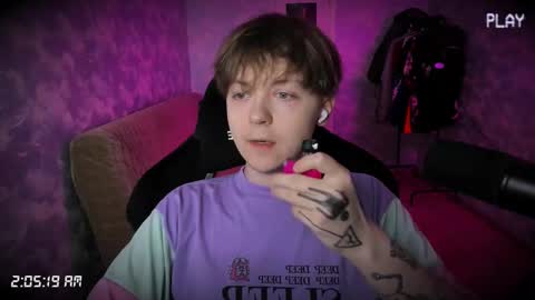 Snapshot of charonbaby1 chatting on 09.11.25 lynxy online show from 09.11.25